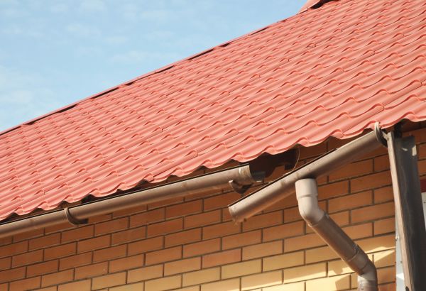 Loose Gutter Repair in Walla Walla