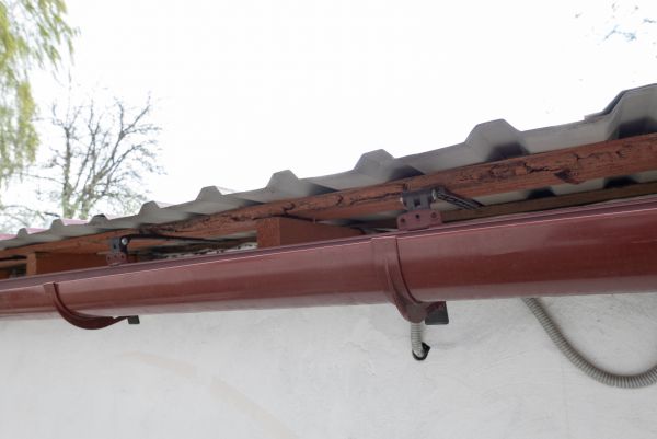Cost of Round Gutters Installation in Walla Walla